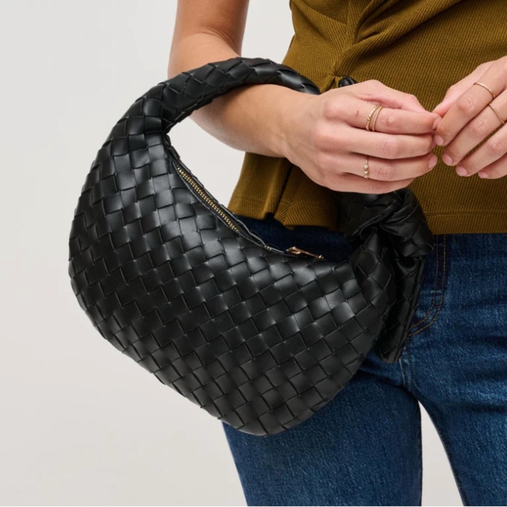 NWT Urban Expressions Lizbeth Clutch Black - Picture 5 of 5